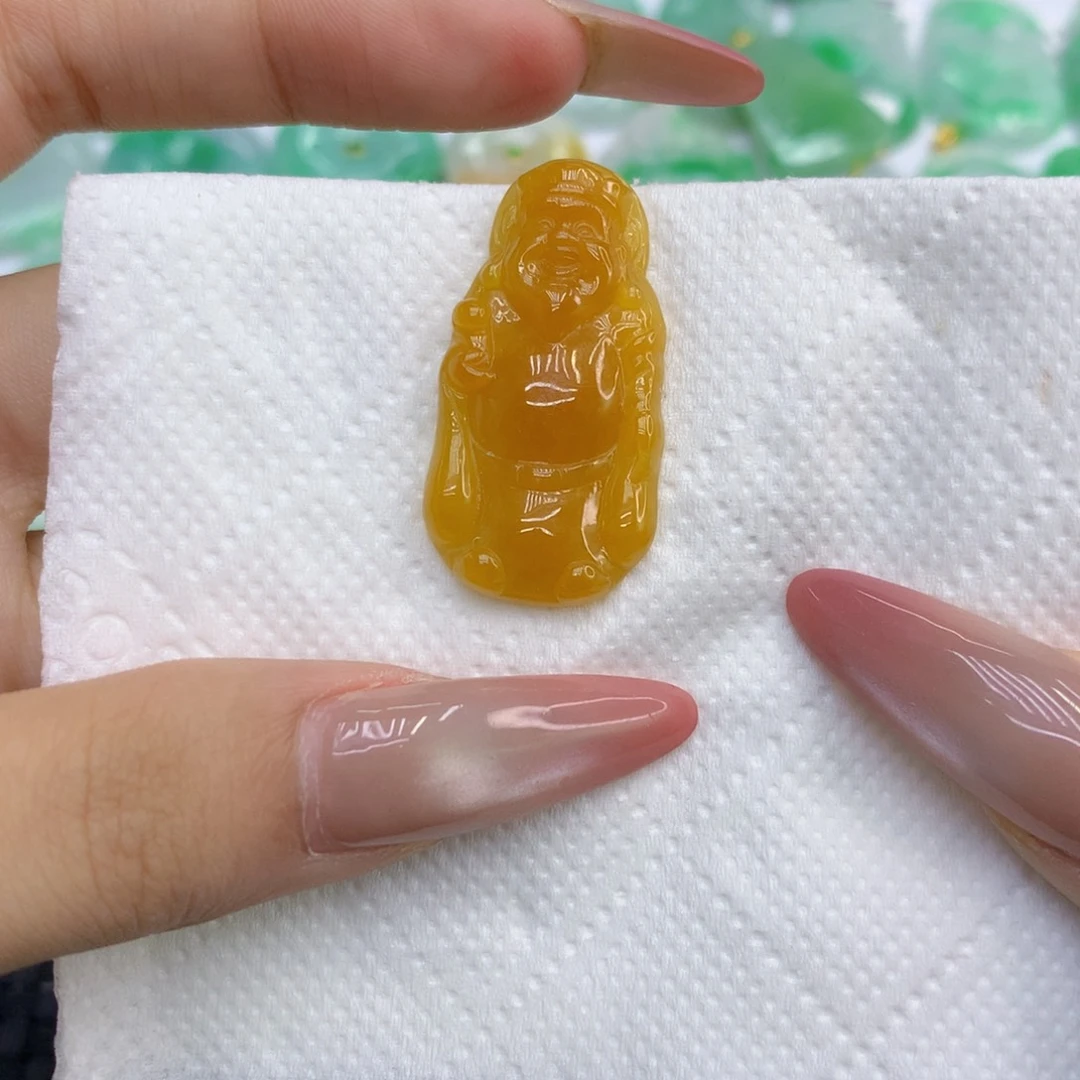 翡翠18K金镶嵌颈饰1111111111