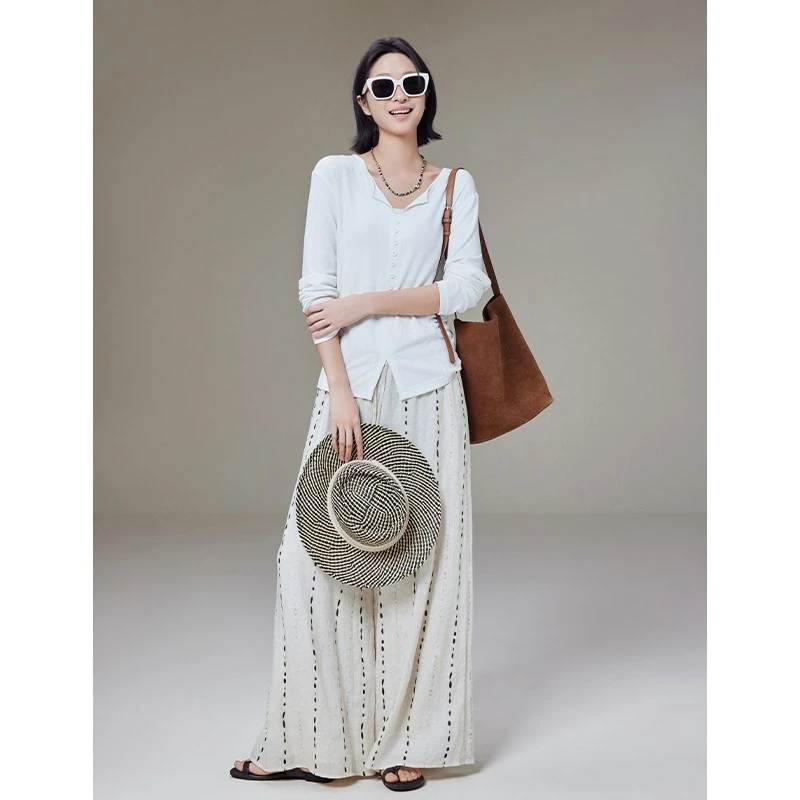 美洋MEIYANG 轻风长袖T 莫代尔蚕丝混纺_法式随性V领排扣打底衫U