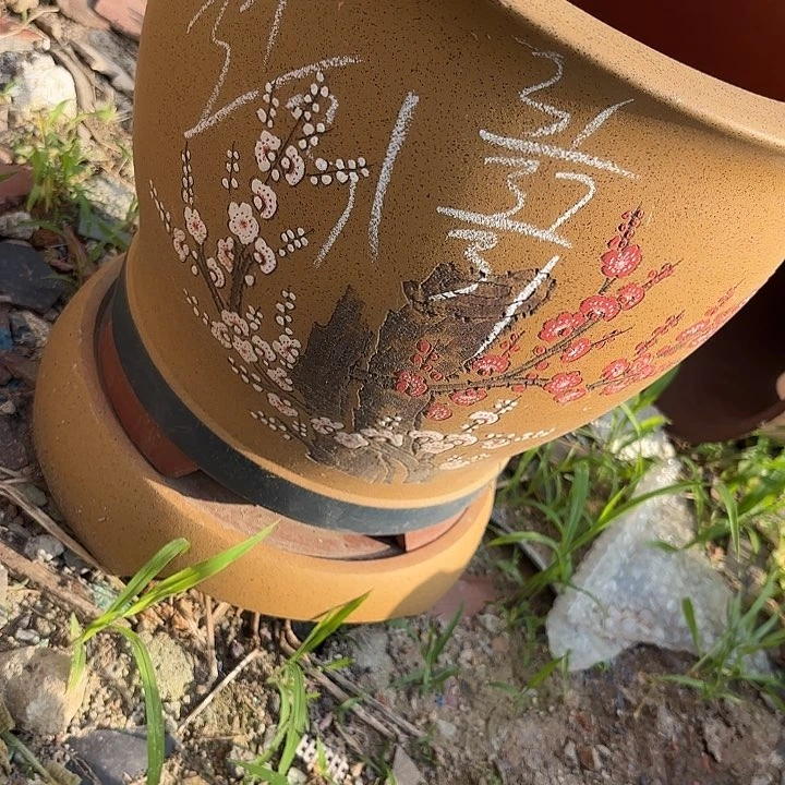 紫砂花瓶紫砂等珍贵