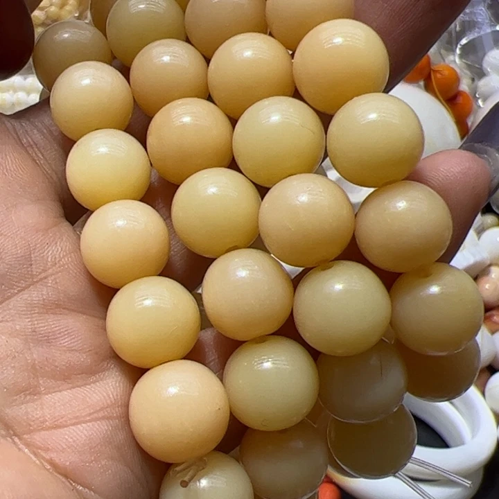 大果紫檀（缅甸花梨）1.2圆珠润手串