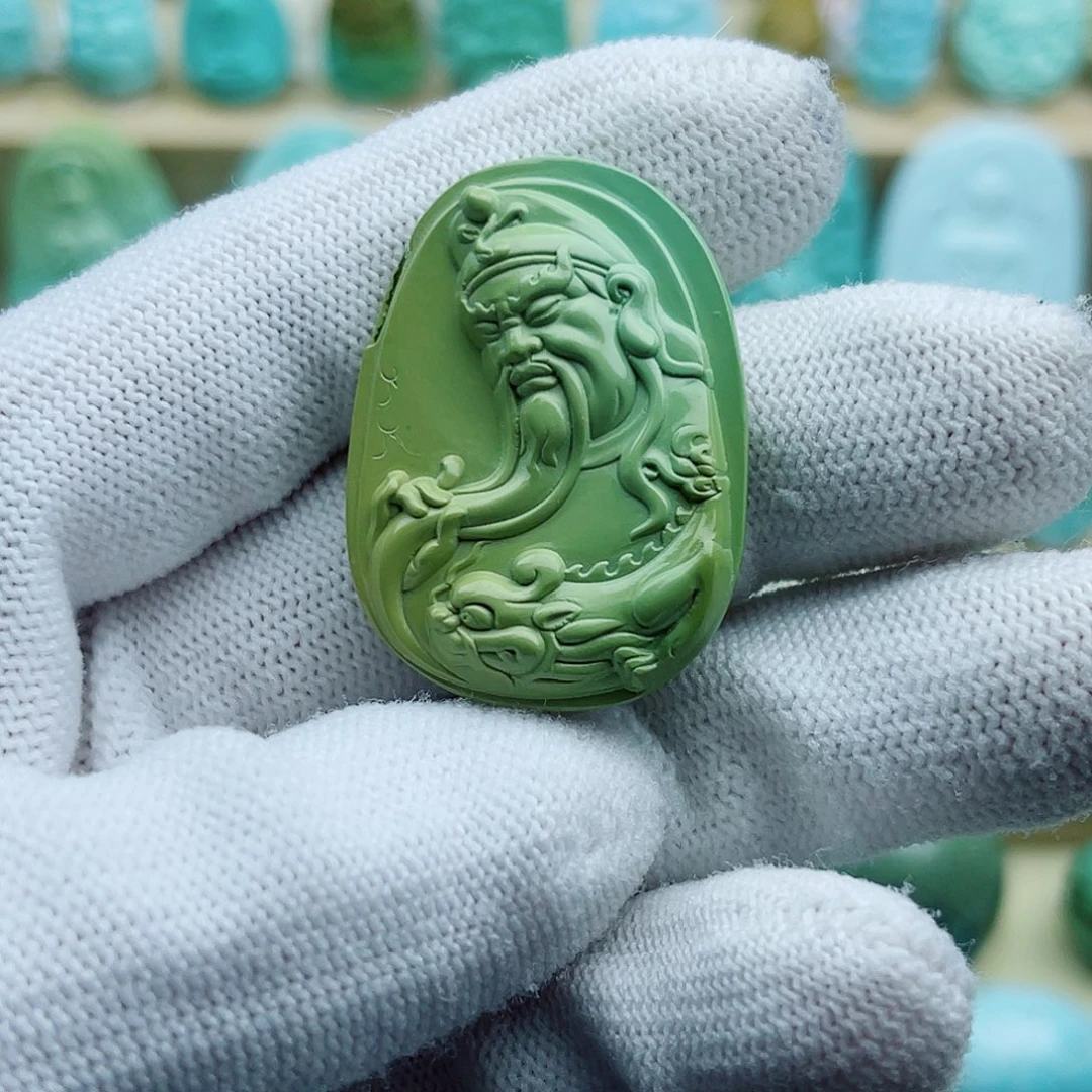 绿松石未镶嵌珠宝奇石