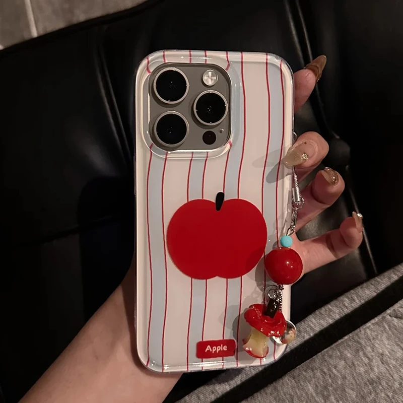 雅天立ins红苹果挂链适用iPhone16苹果15pro手机壳14/13小众简约