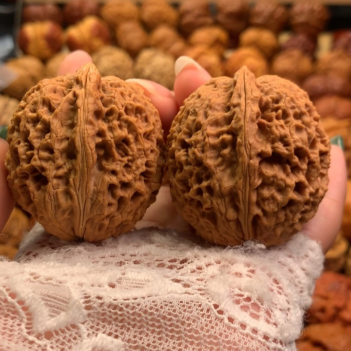 把件文玩核桃54…………