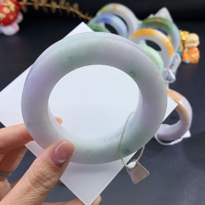 定制翡翠手镯未镶嵌小*