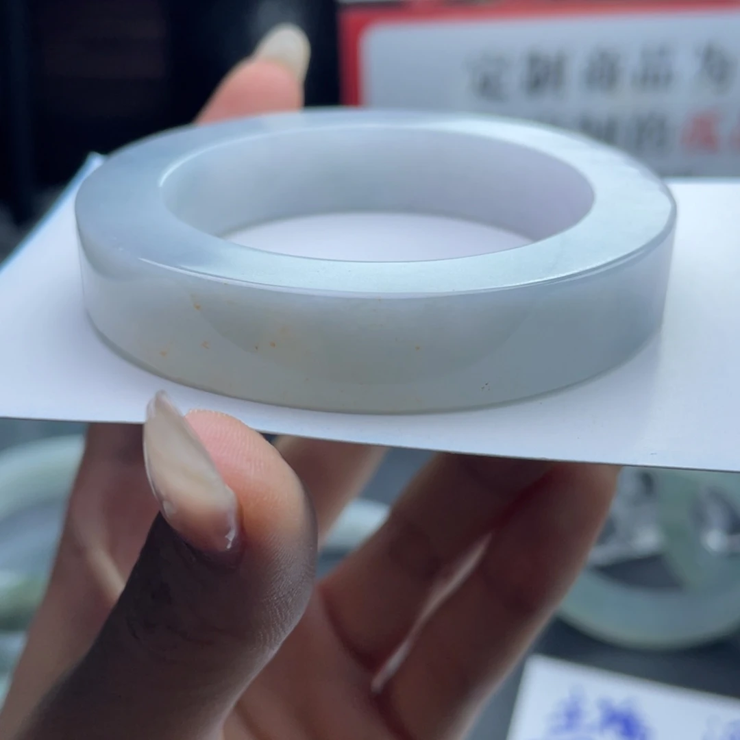 天***雨未镶嵌翡翠定制翡翠