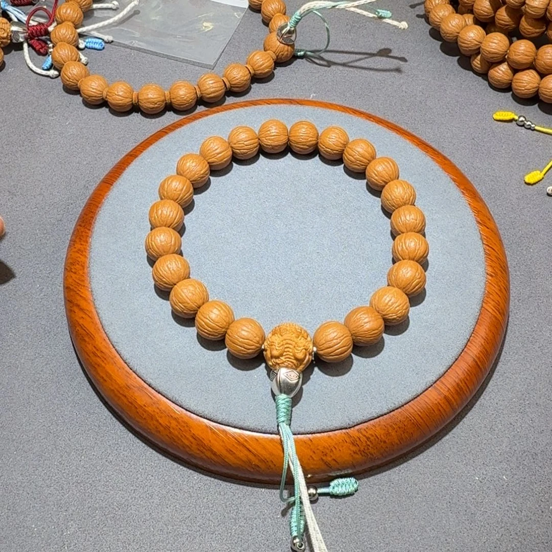 丶***变文玩核桃吊坠14同尺聚宝盆手持