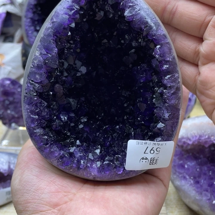 未镶嵌水晶大型摆件（非配饰）?****s