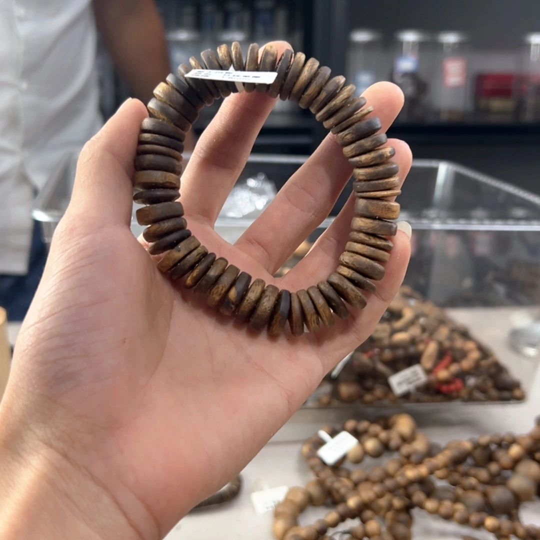 沉香手串奇楠沉香片片珠单圈多样性发一