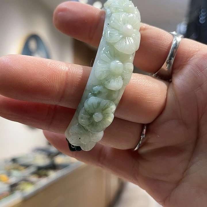 【闪购商品】岫玉颈饰未镶嵌岫玉