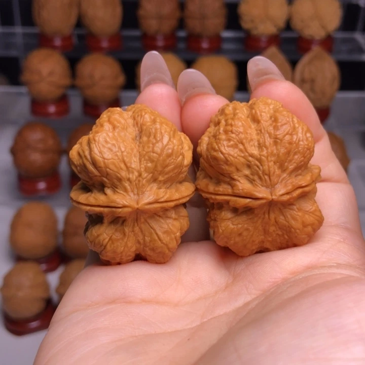 文玩核桃吊坠11霸王龙脊开背