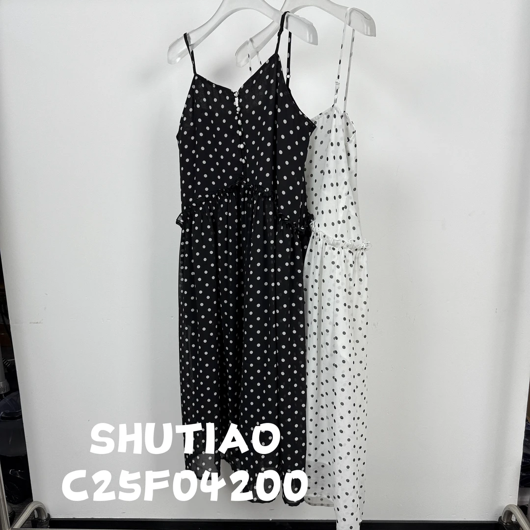 【SHUTIAO】2025夏季：新款小众设计款连衣裙C25F04200