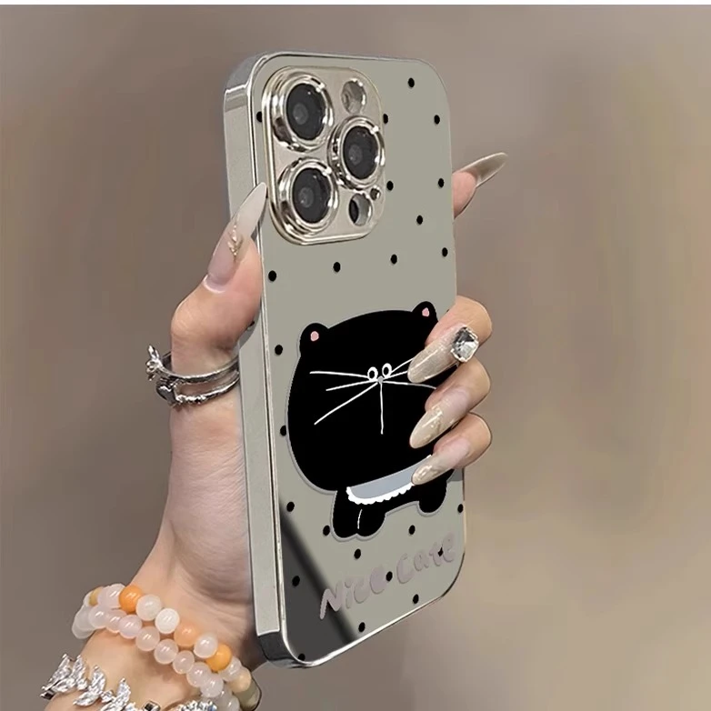 大脸波点黑猫适用iPhone16苹果15手机壳13promax全包12防摔14新款