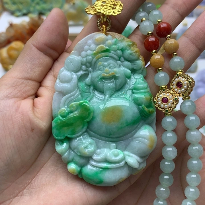 颈饰未镶嵌翡翠翡翠