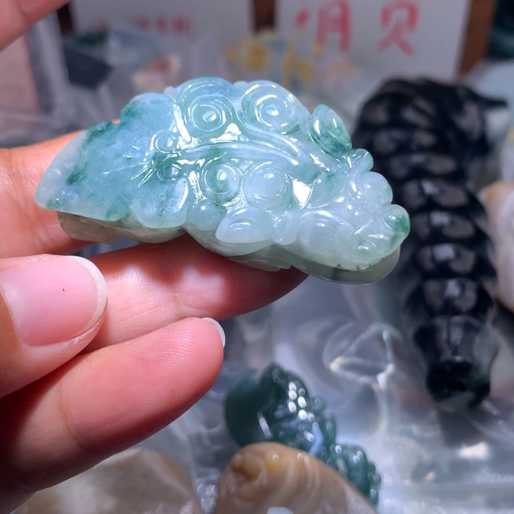 翡翠未镶嵌颈饰保真天然A货翡翠