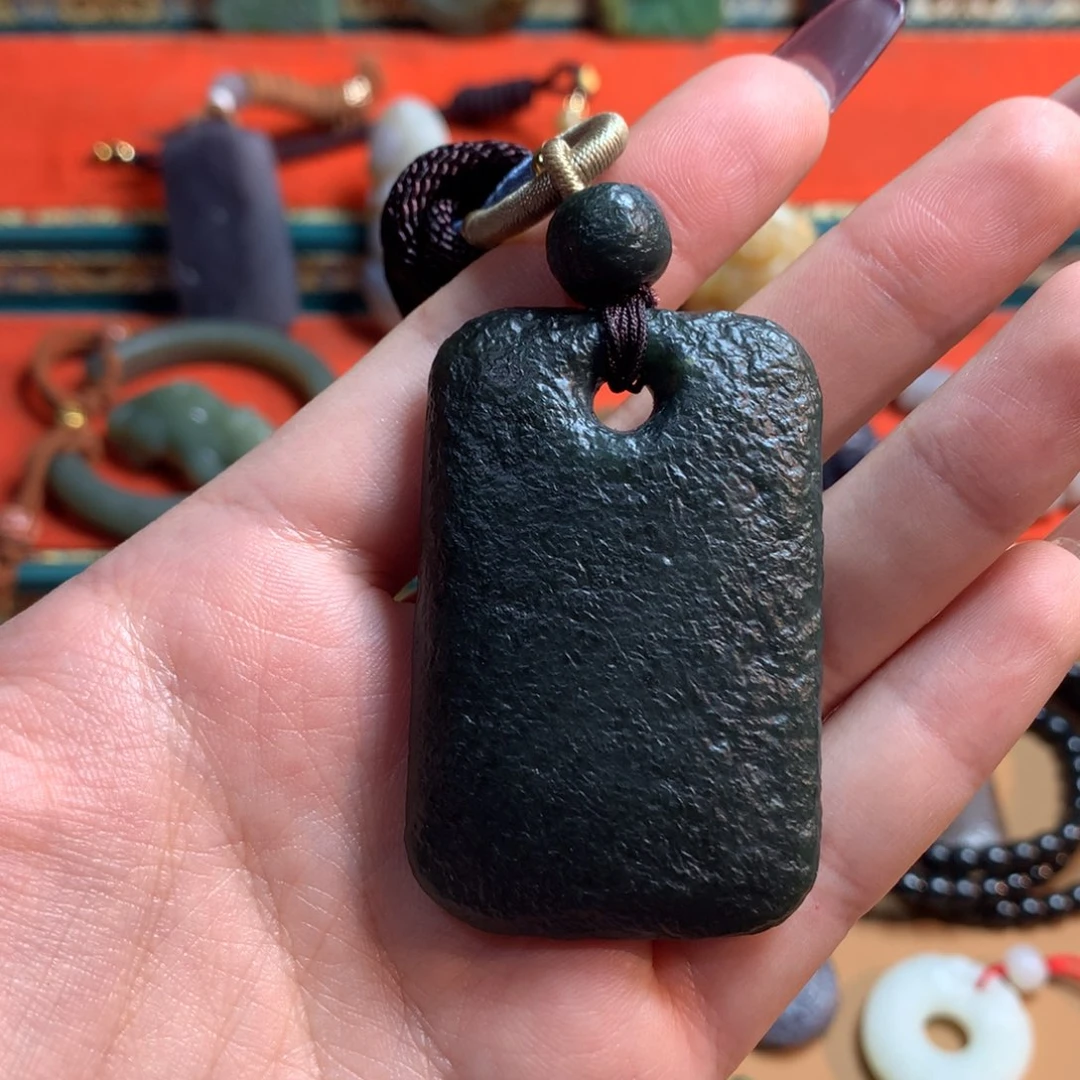 和田玉挂件未镶嵌此****白