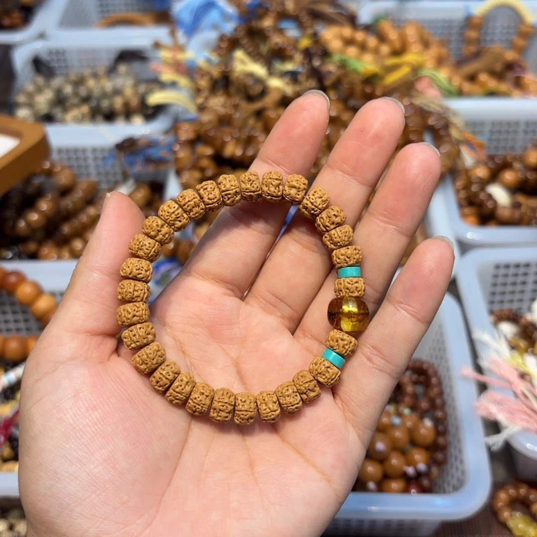 白玉菩提吊坠藏式盘龙直切金刚