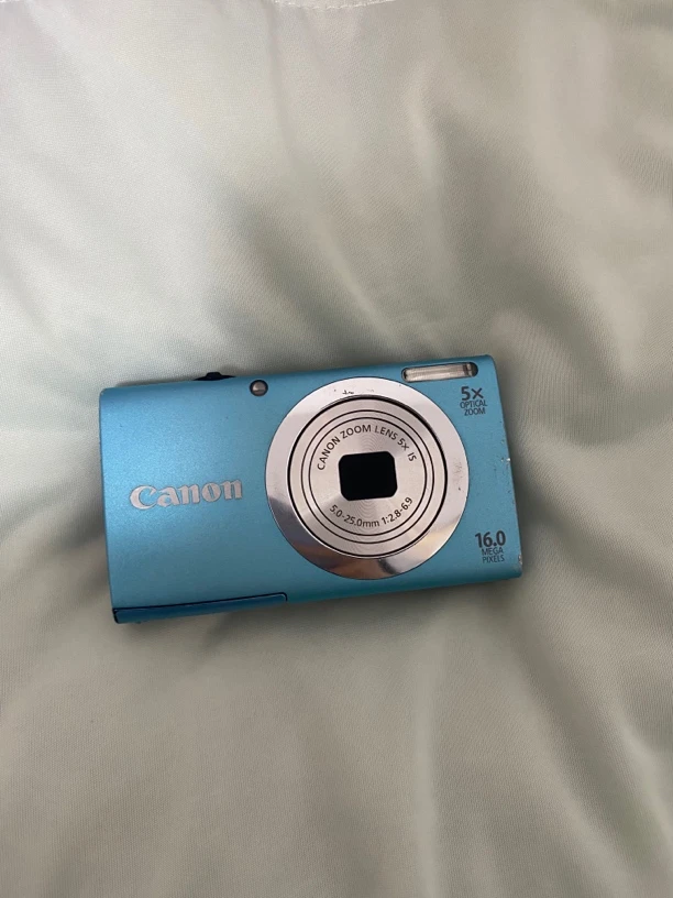 9新 Canon/佳能 a2400蓝色1600w像素ccd数码相机