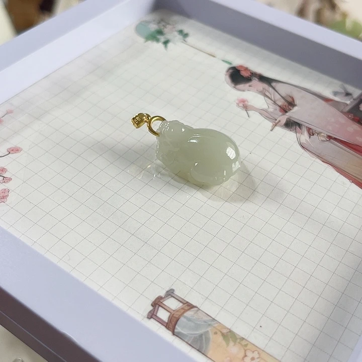 颈饰未镶嵌和田玉