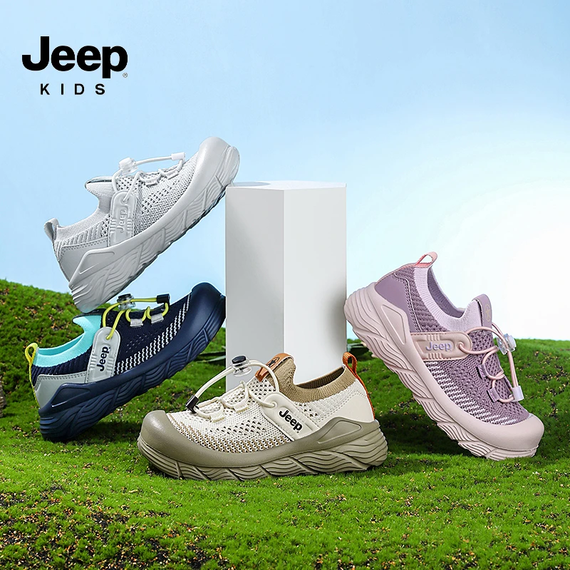 Jeep2025春季新款男童女童舒适透气飞织网面耐磨防滑运动鞋 D163