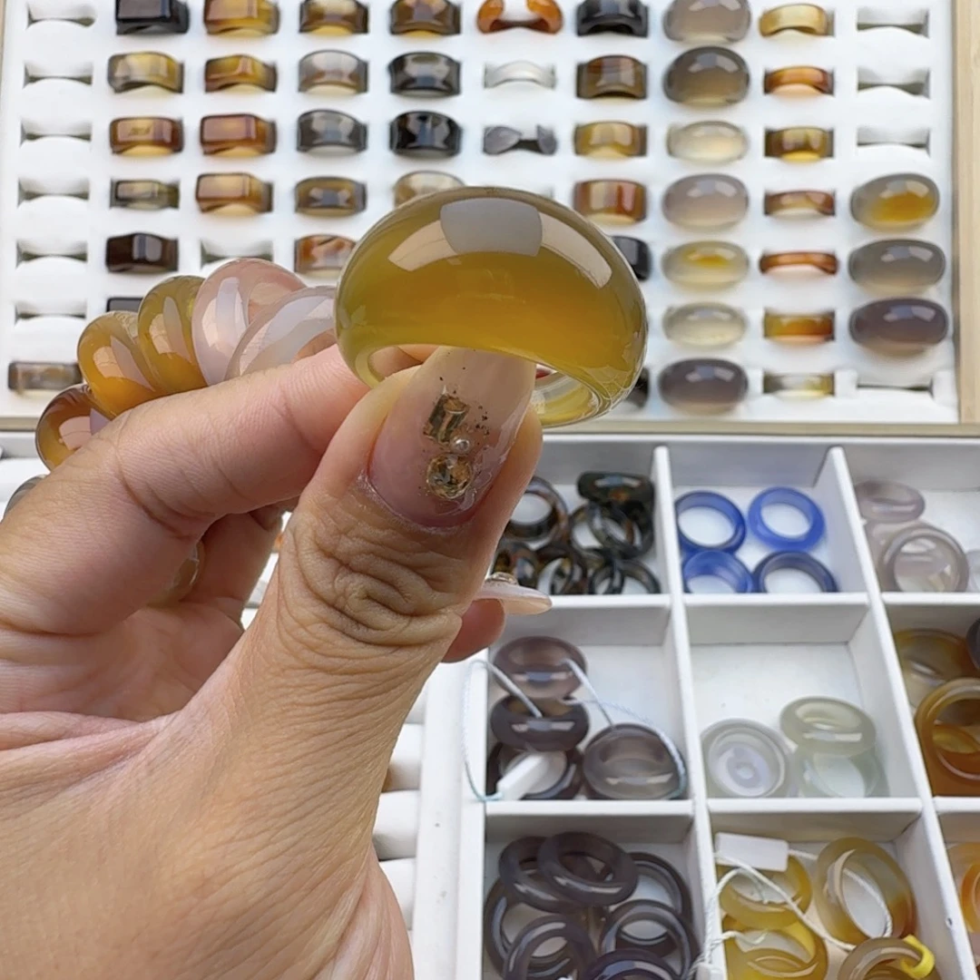 百***～玛瑙/玉髓未镶嵌戒圈23圈福利不退换顾客同意