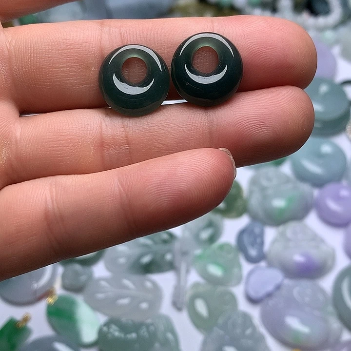 翡翠未镶嵌颈饰天然翡翠