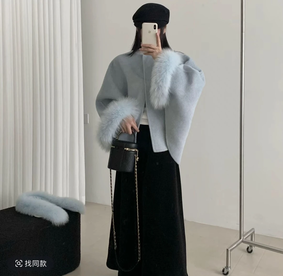 爱客秋冬羊绒斗篷保暖短款少女风毛呢外套显瘦外套YA25441W538