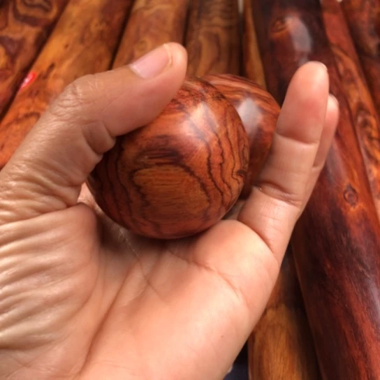 抖***擞黄花梨/降香黄檀求