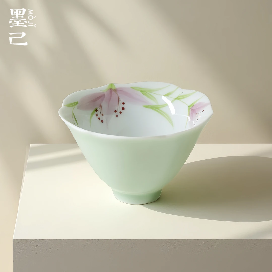 墨己远山绿手绘野百合斗笠花口茶杯功夫茶具家用品茗杯主人杯单杯
