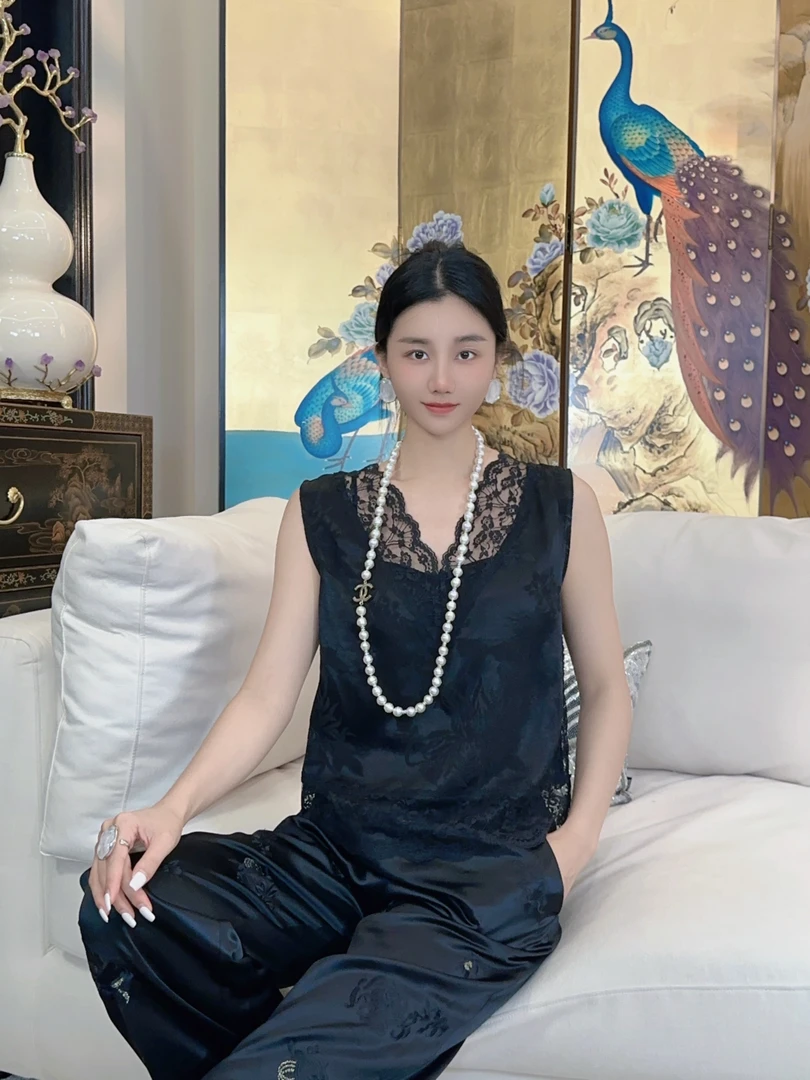 Betty Bairn【刘HAHA精选】高定系列设计款背心25B-BW057