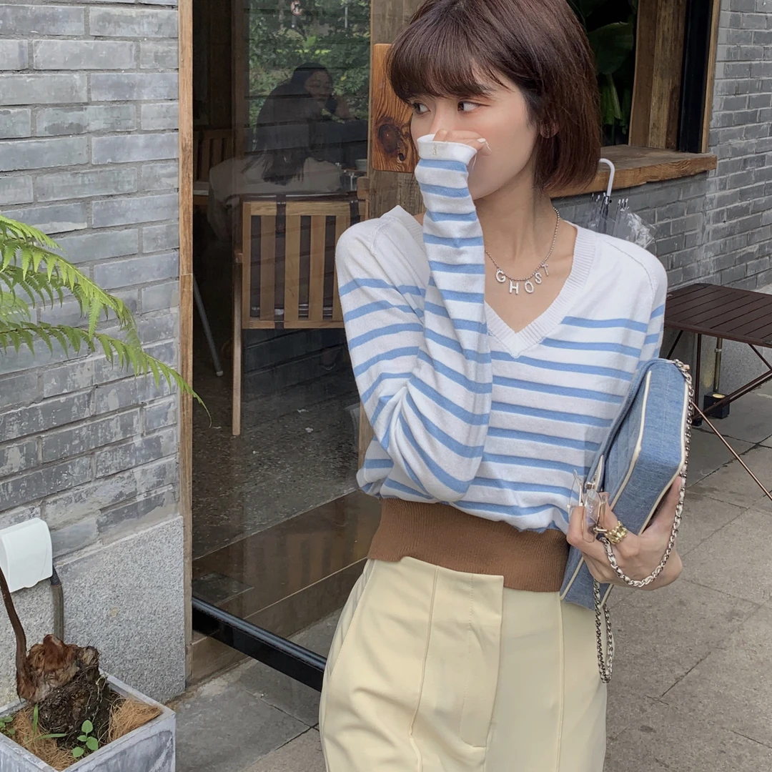 ASM ANNA◆ 甜甜波板糖～条纹v领针织衫AM0205