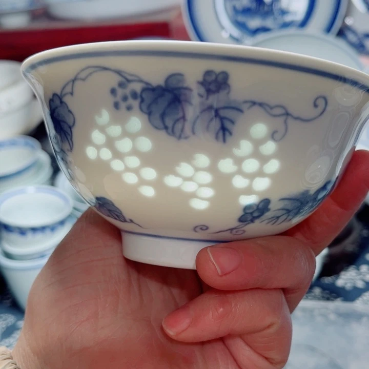 青花玲珑5寸饭碗葡萄