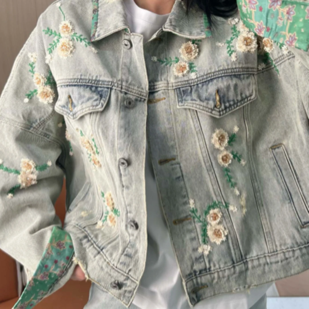 春季手工钉珠牛仔外套