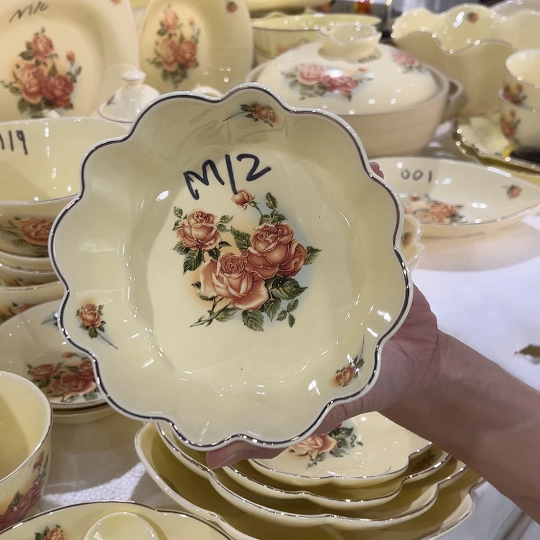 星博汇陶瓷有限公司2个