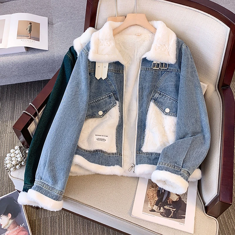 拉夏贝尔舒适柔软内里厚绒牛仔外套女2025秋冬新款设计感减龄上衣