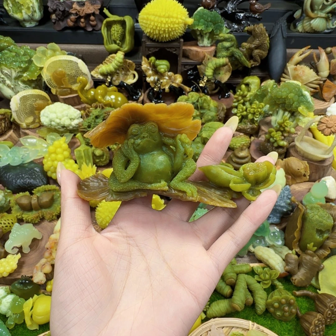 色***彩未镶嵌蛇纹石玉岫玉