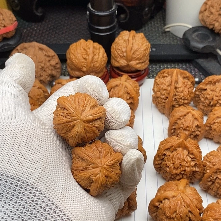 U***元手串/手链核桃拼接铁锤18