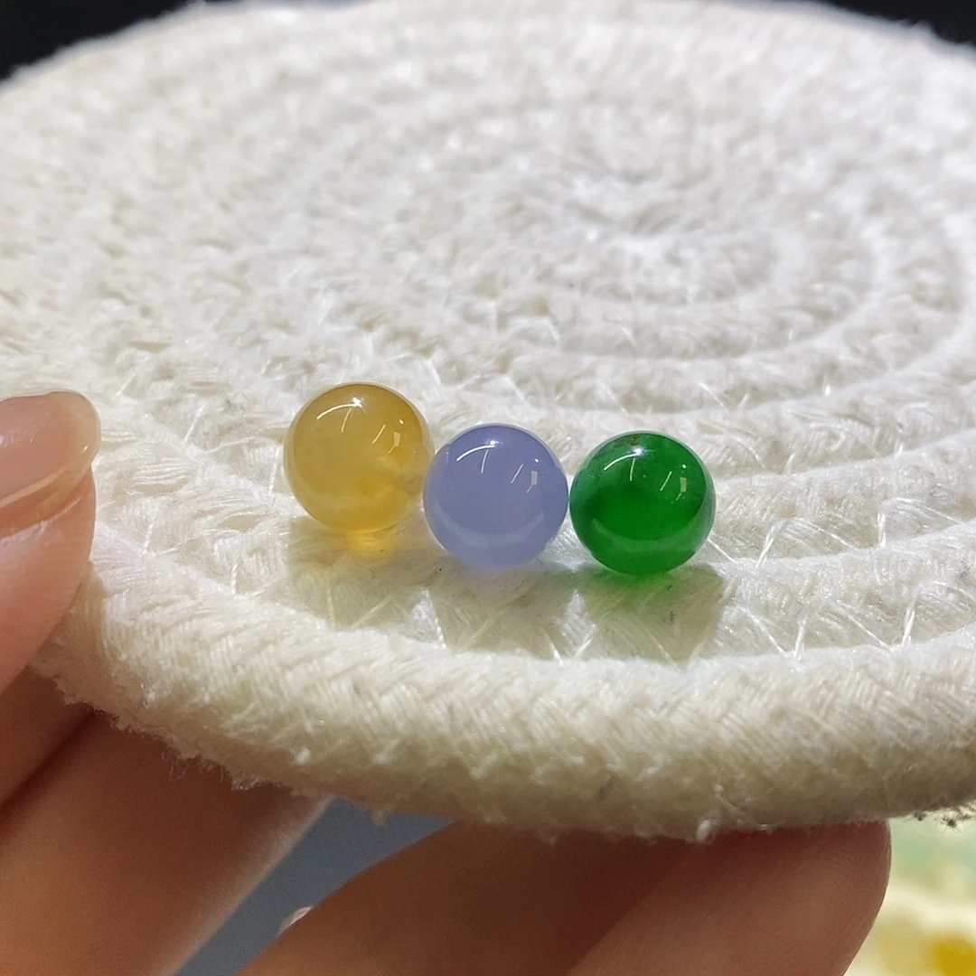 未镶嵌挂件翡翠卡8/8.5