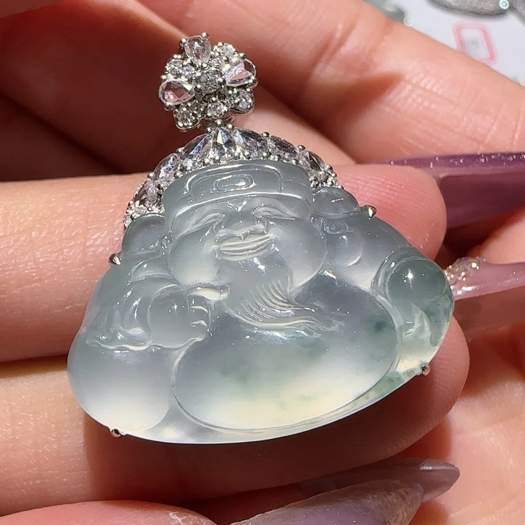 【闪购商品】颈饰18K金镶嵌翡翠天然