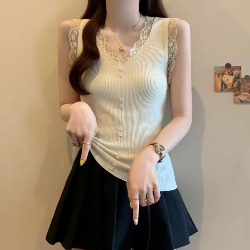 针织吊带背心女新款内搭美背无袖蕾丝拼接打底上衣H5889