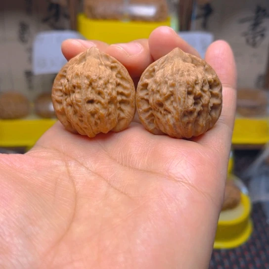 文玩核桃吊坠京公子