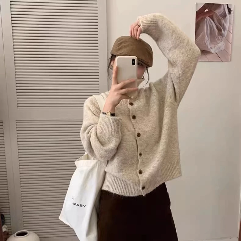 复古高领软糯针织开衫女韩版春秋新款宽松休闲百搭显瘦慵懒毛衣潮