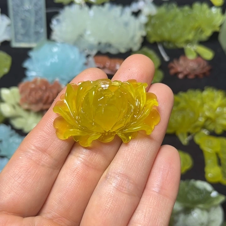 蛇纹石玉未镶嵌颈式?**?
