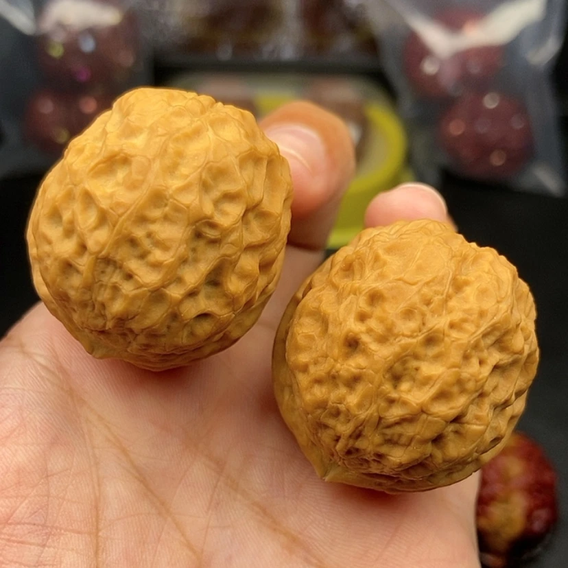 【闪购商品】把件文玩核桃39尺蛇皮元宝
