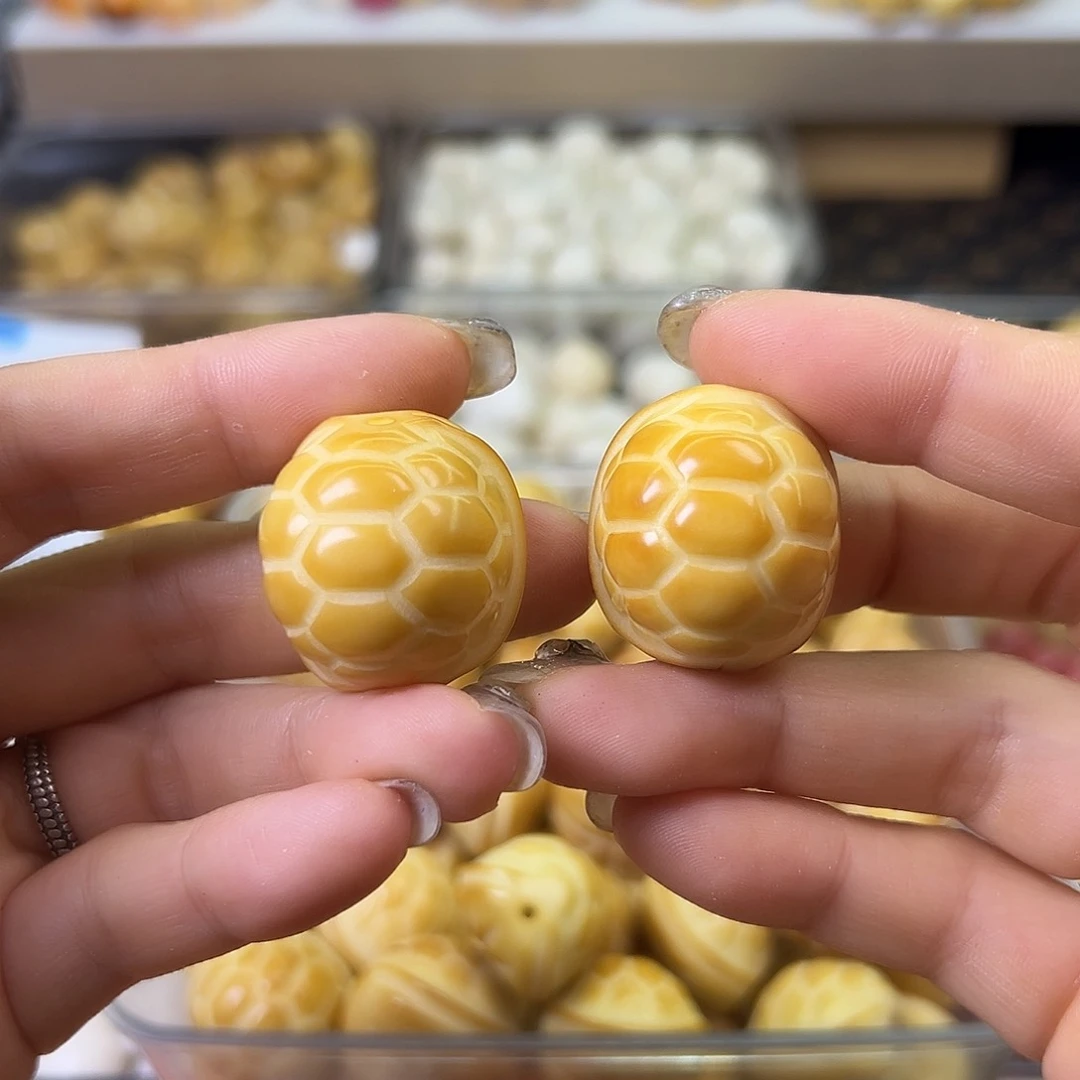 菩提根/象牙果手串瑕疵炭烤富甲3颗孔道有裂