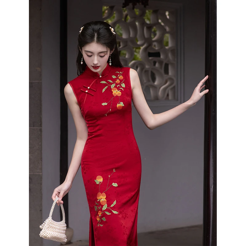 红色旗袍敬酒服2025新款订婚礼服新中式新娘晨袍无袖醋酸绣花夏季