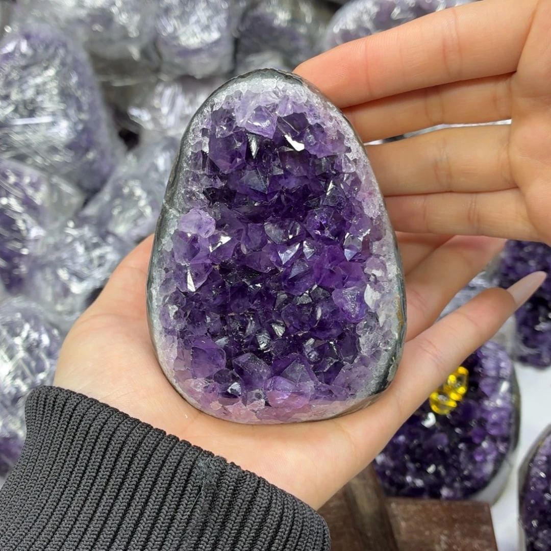 麦***兜紫晶摆件未镶嵌紫水晶