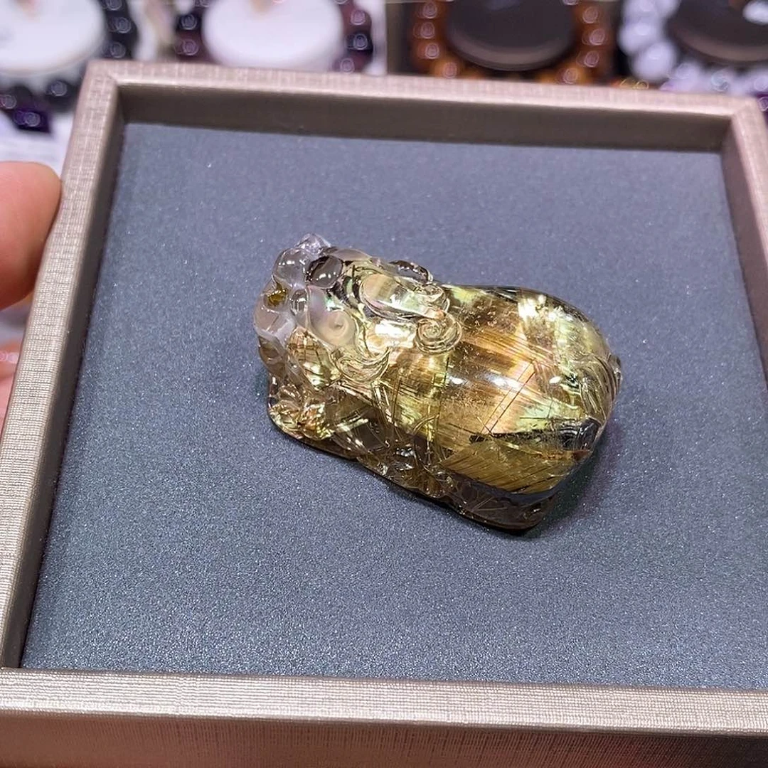 未镶嵌大型摆件（非配饰）水晶金钛晶貔貅