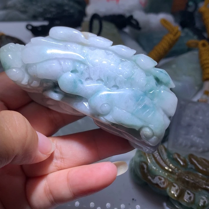 翡翠未镶嵌颈饰保真天然A货翡翠