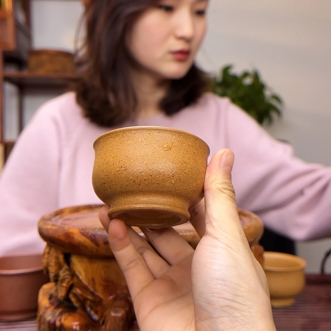 紫砂茶杯一壶李紫砂