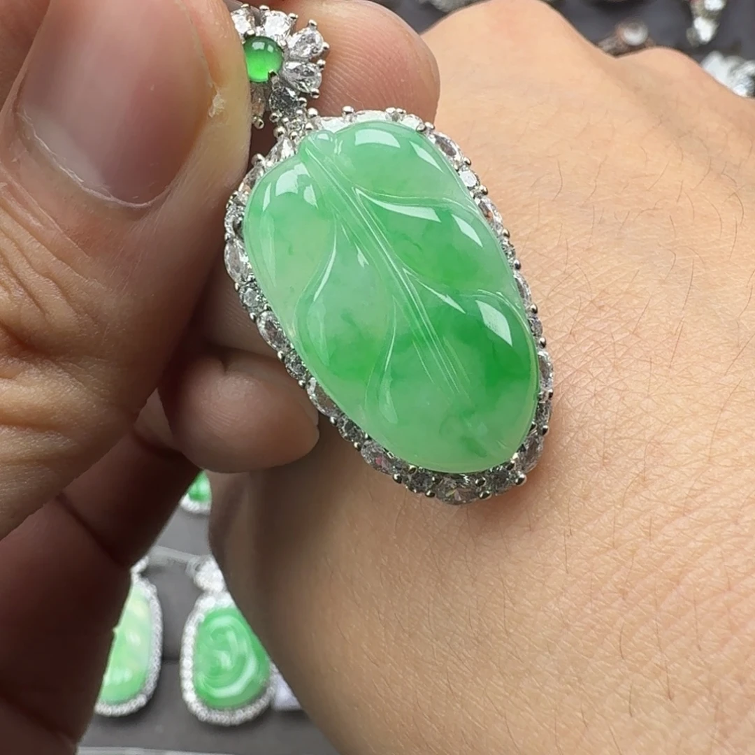 翡翠银S925镶嵌戒指天然缅甸翡翠A货